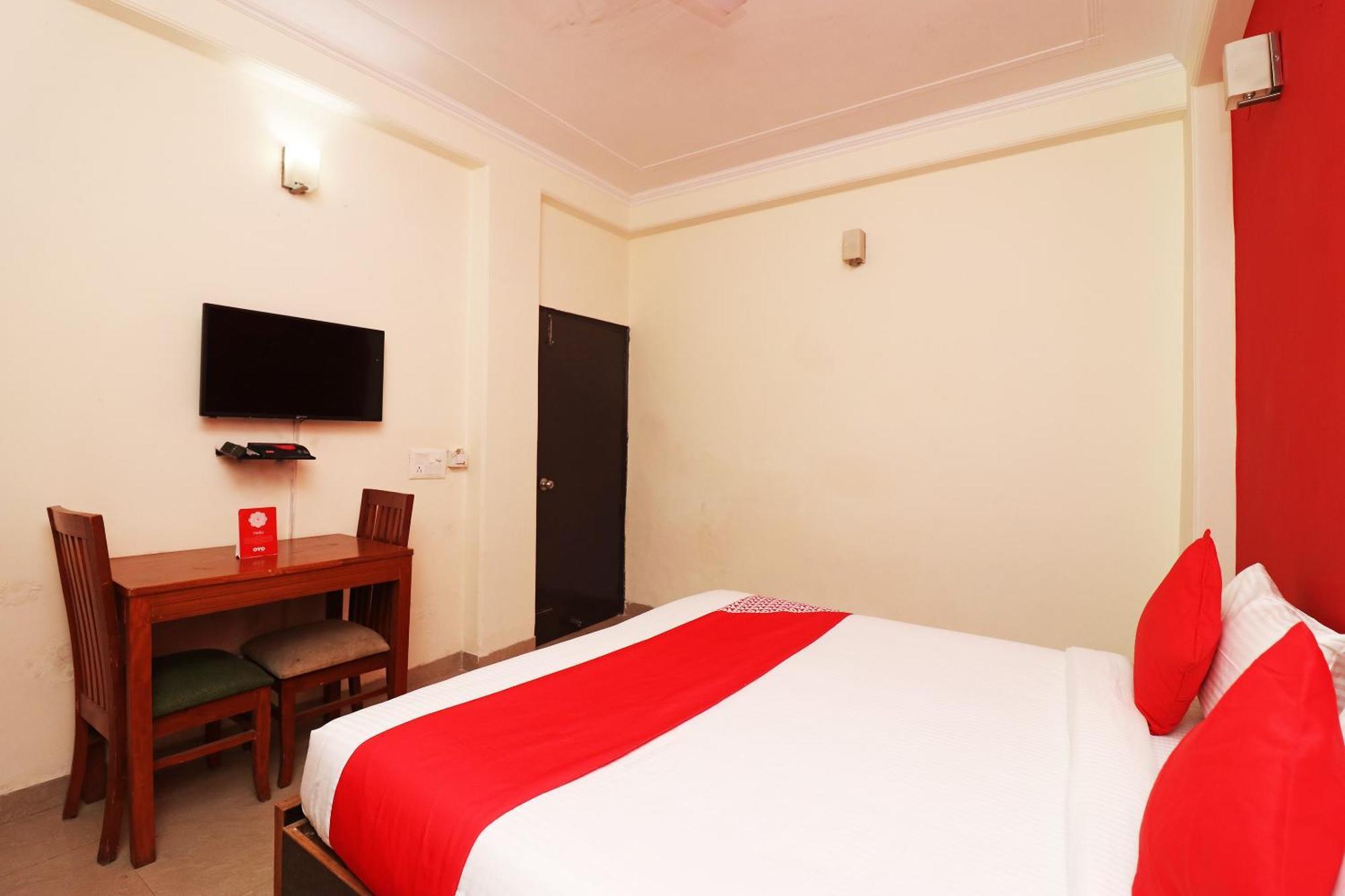 Hotel O Grand Casa Гургаон Экстерьер фото